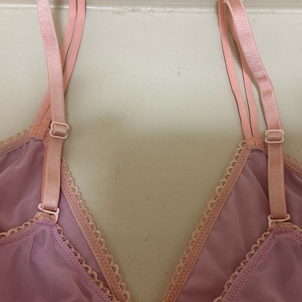Parade silky mesh triangle bralette - Picture 5 of 5